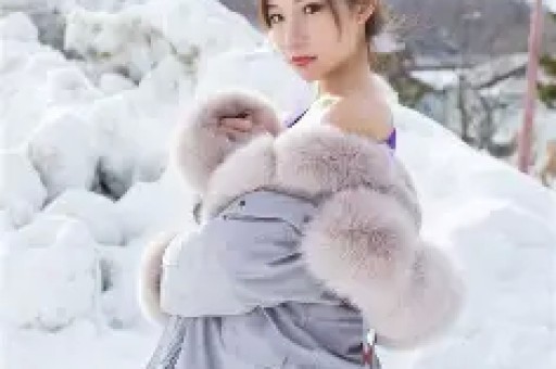 震惊！卢昱晓因片场不当行为塌房网友热议职业素养问题