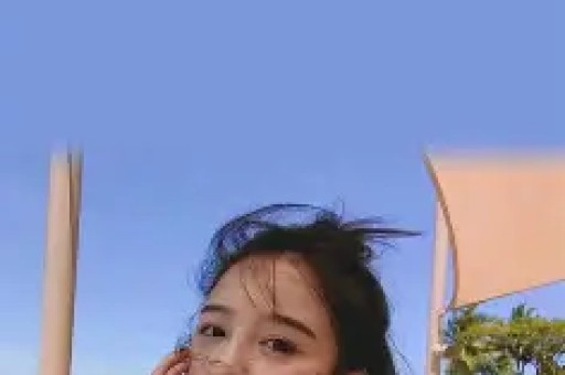 “假洋牌”优思益翻车事件：网红集体致歉背后的品牌包装术与流量陷阱